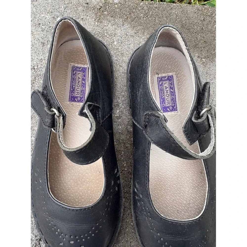 L'Amour Girls Black Leather Mary Jane Shoes Perforated T-Strap Flats Size 12